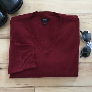 APT. 9 50% Merino Wool 50% Acrylic Sweater!